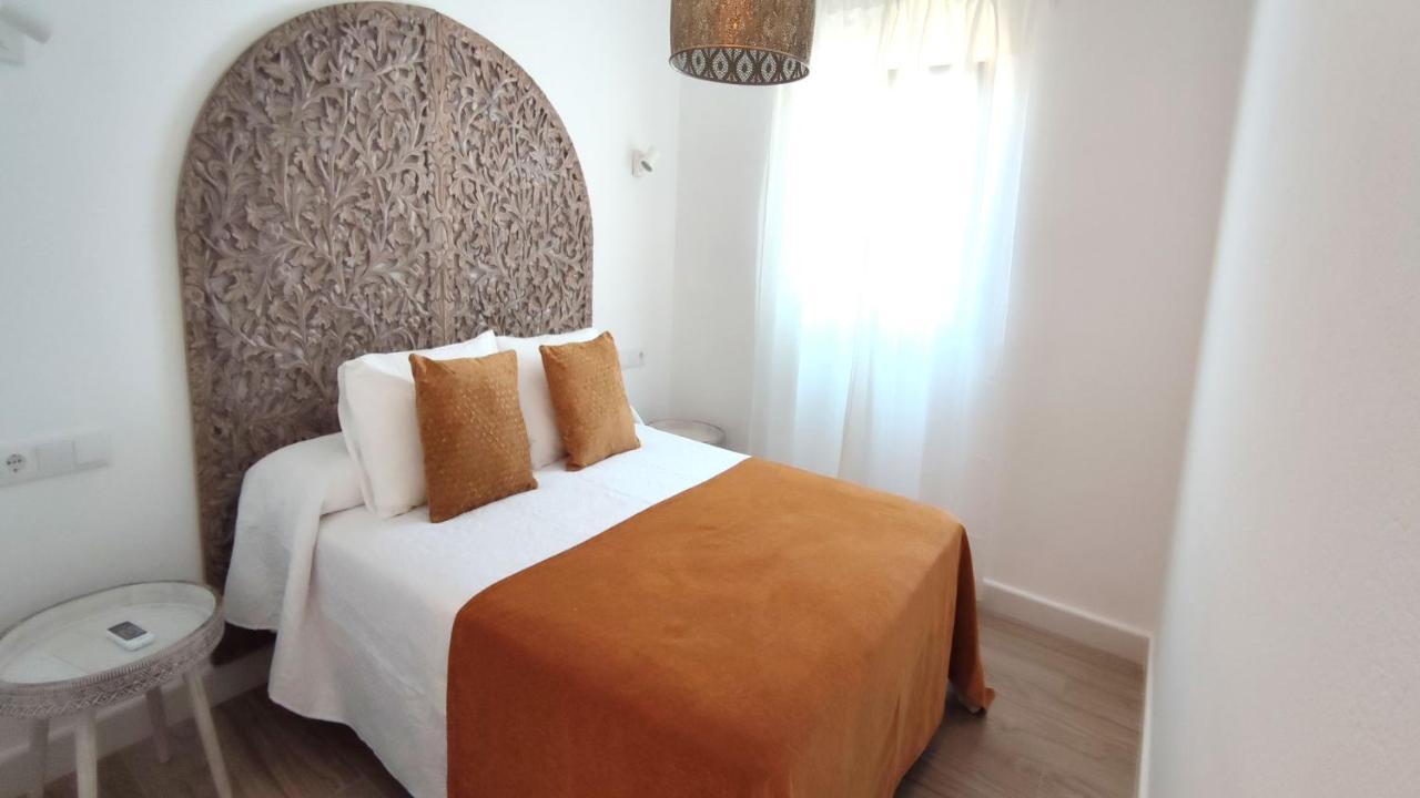 Gasthof La Posada De Lola - Adults Only Bolonia
