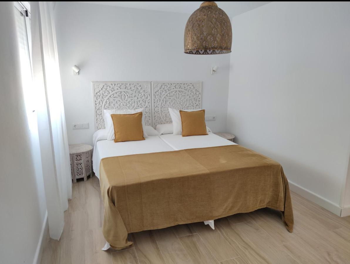 Gasthof La Posada De Lola - Adults Only Bolonia